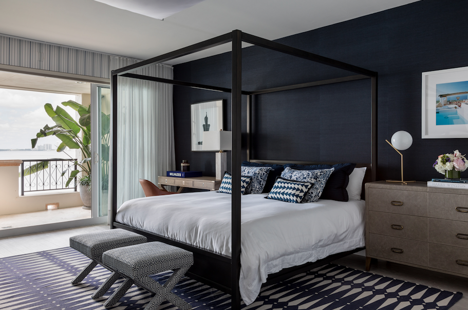 5-decoracao-minimalista-e-leve-define-ape-de-250-m-2-em-miami