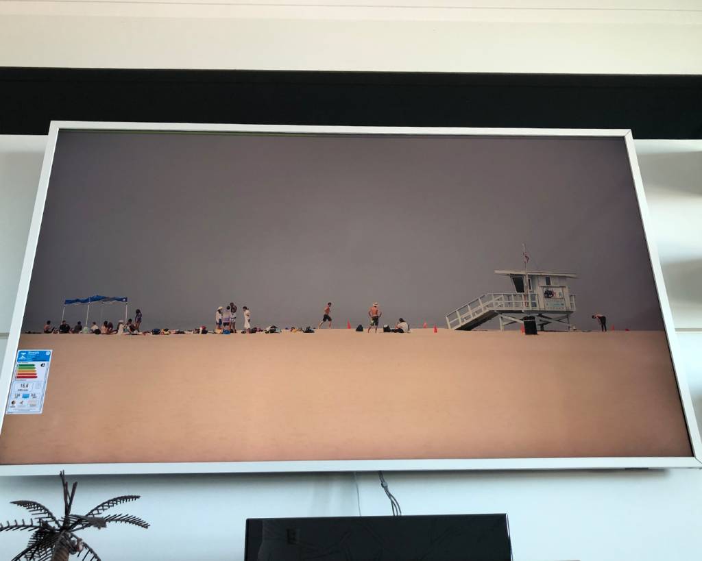 8 8