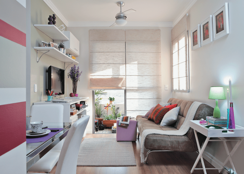 <span>A arquiteta Cristiane Dilly planejou uma base neutra para a decoração e usou detalhes de cores fortes para personalizar cada cantinho.</span> <span>A arquiteta Cristiane Dilly planejou uma base neutra para a decoração e usou detalhes de cores fortes para personalizar cada cantinho.</span>