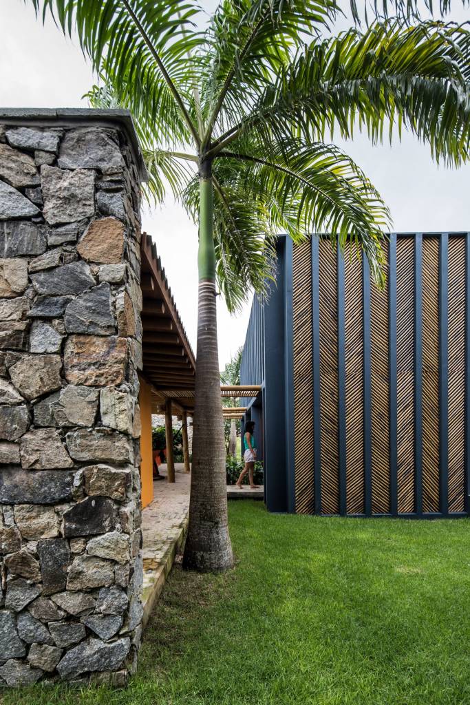 8 construções lindas feitas de bambu 8 construções lindas feitas de bambu