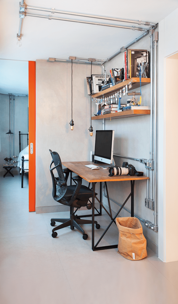 Como planejar espaços com tubulação aparente? Home office