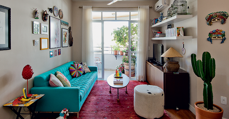 Decoração afetiva deixa a sala charmosa e cheia de personalidade