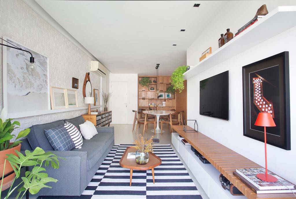 2-cubo-de-madeira-freijo-divide-ambientes-neste-ape-de-100-m-2_1000px 2-cubo-de-madeira-freijo-divide-ambientes-neste-ape-de-100-m-2_1000px