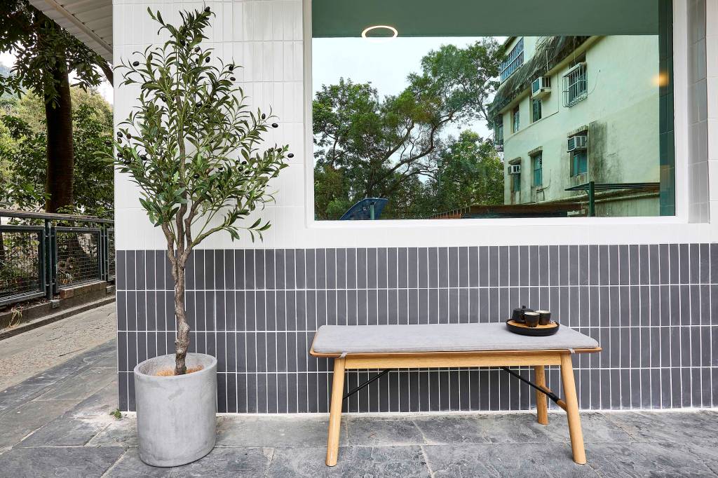 1-minimalismo-japones-e-madeira-norteiam-o-projeto-desta-casa-de-58-m-2 1-minimalismo-japones-e-madeira-norteiam-o-projeto-desta-casa-de-58-m-2