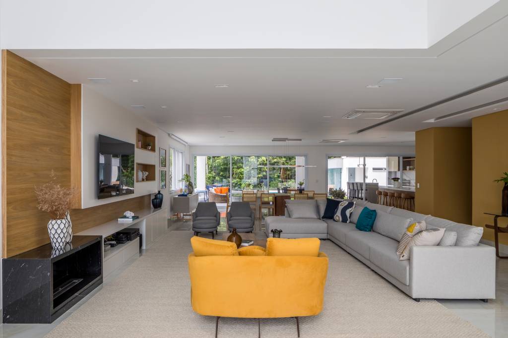 3-ampla-clean-e-contemporanea-confira-o-projeto-desta-casa-de-800-m-2 3-ampla-clean-e-contemporanea-confira-o-projeto-desta-casa-de-800-m-2