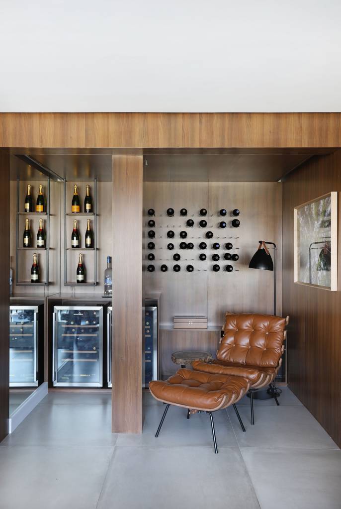ape-120-m²-em-sao-paulo-ganha-cantinho-da-adega-apos-reforma-casa.com-LL-arquitetura-e-interiores-mariana-orsi-14 ape-120-m²-em-sao-paulo-ganha-cantinho-da-adega-apos-reforma-casa.com-LL-arquitetura-e-interiores-mariana-orsi-14