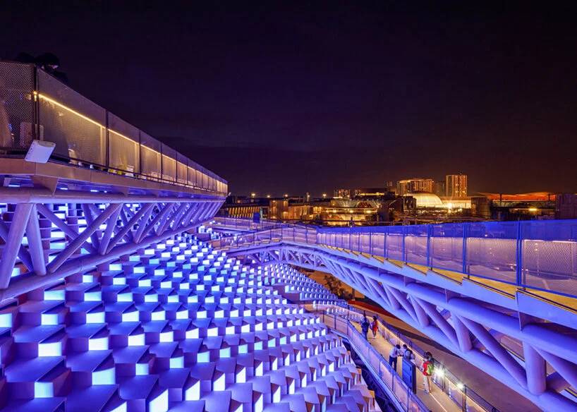 o-pavilhao-da-coreia-na-expo-dubai-muda-de-cor-casacombr-designboom-2 o-pavilhao-da-coreia-na-expo-dubai-muda-de-cor-casacombr-designboom-2