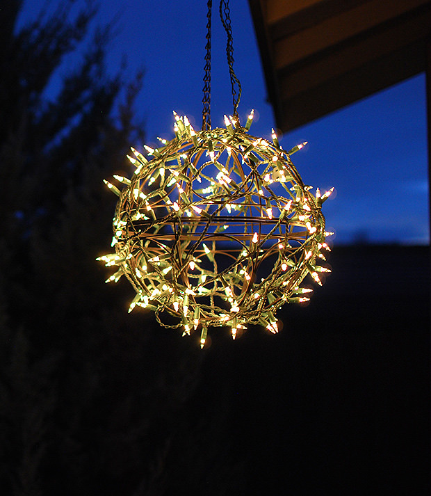 5-DIYs-de-iluminação-para-testar-nas-festas-de-fim-de-ano-04