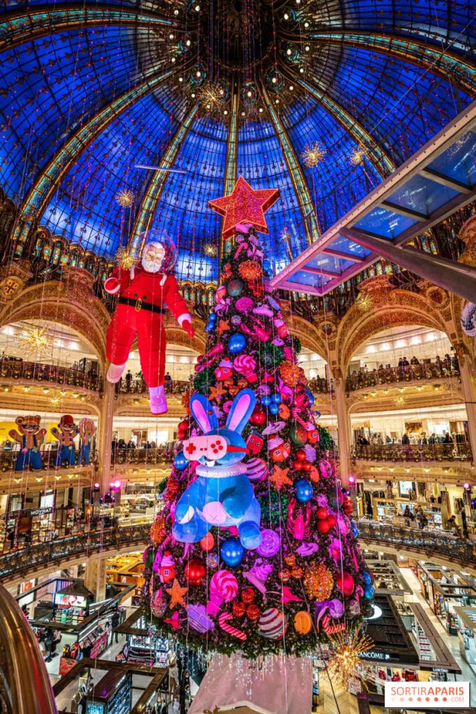 arvore-de-natal-Galeries-Lafayette-2021-02 arvore-de-natal-Galeries-Lafayette-2021-02