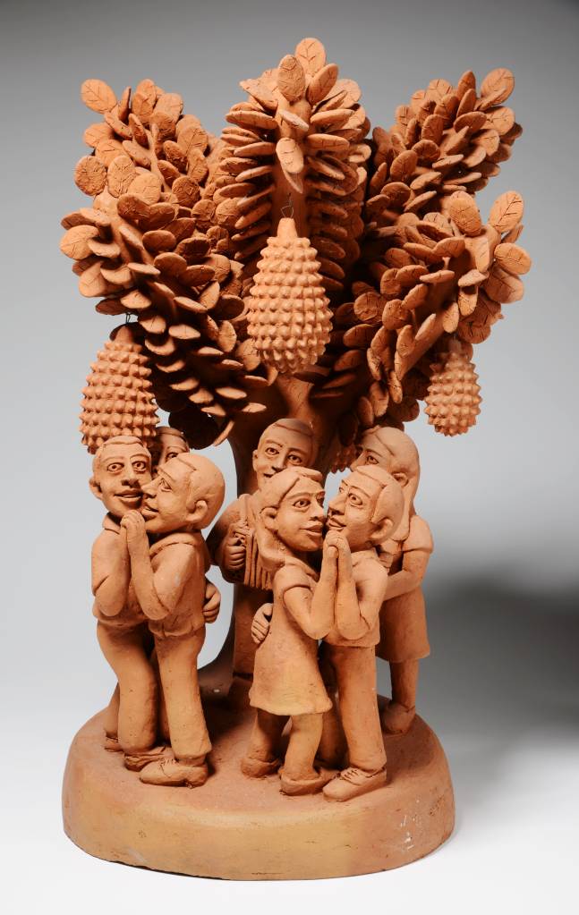 the-brazilian-artisanal-soul-exibe-arte-ancestral-miamiSIL DE CAPELA (5) the-brazilian-artisanal-soul-exibe-arte-ancestral-miamiSIL DE CAPELA (5)