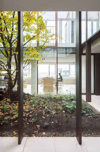 Antwerp penthouse, The Netherlands, porHans Verstuyft