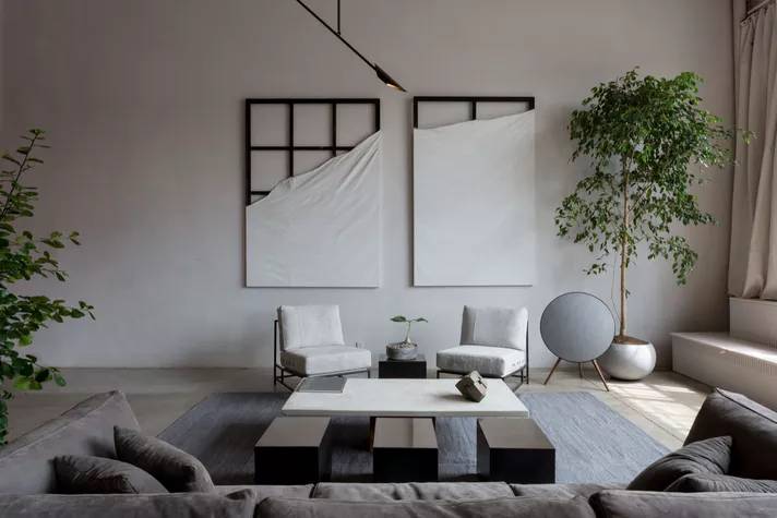 12-decoracao-minimalista-sala-tela-incompleta-stephen-kenn-amy-bartlam