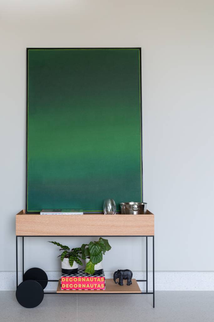 6-decoração-clean-e-aproveitamento-de-espaços-definem-este-apartamento 6-decoração-clean-e-aproveitamento-de-espaços-definem-este-apartamento