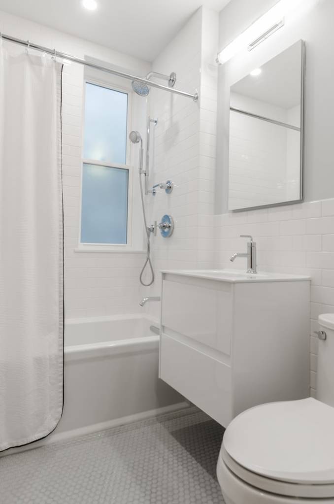 revestimentos-nas-areas-de-banho-o-que-voce-precisa-saber-casa.com-6-unsplash-chastity-cortijo revestimentos-nas-areas-de-banho-o-que-voce-precisa-saber-casa.com-6-unsplash-chastity-cortijo