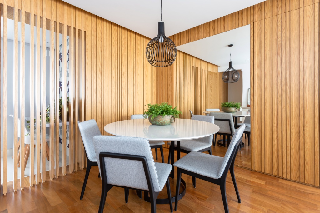 10-erros-que-podem-ser-evitados-na-decoracao-casa.com-11-Valorize-o-décor-das-áreas-sociais-com-a-presença-de-espelhos-11-estudio-sp 10-erros-que-podem-ser-evitados-na-decoracao-casa.com-11-Valorize-o-décor-das-áreas-sociais-com-a-presença-de-espelhos-11-estudio-sp