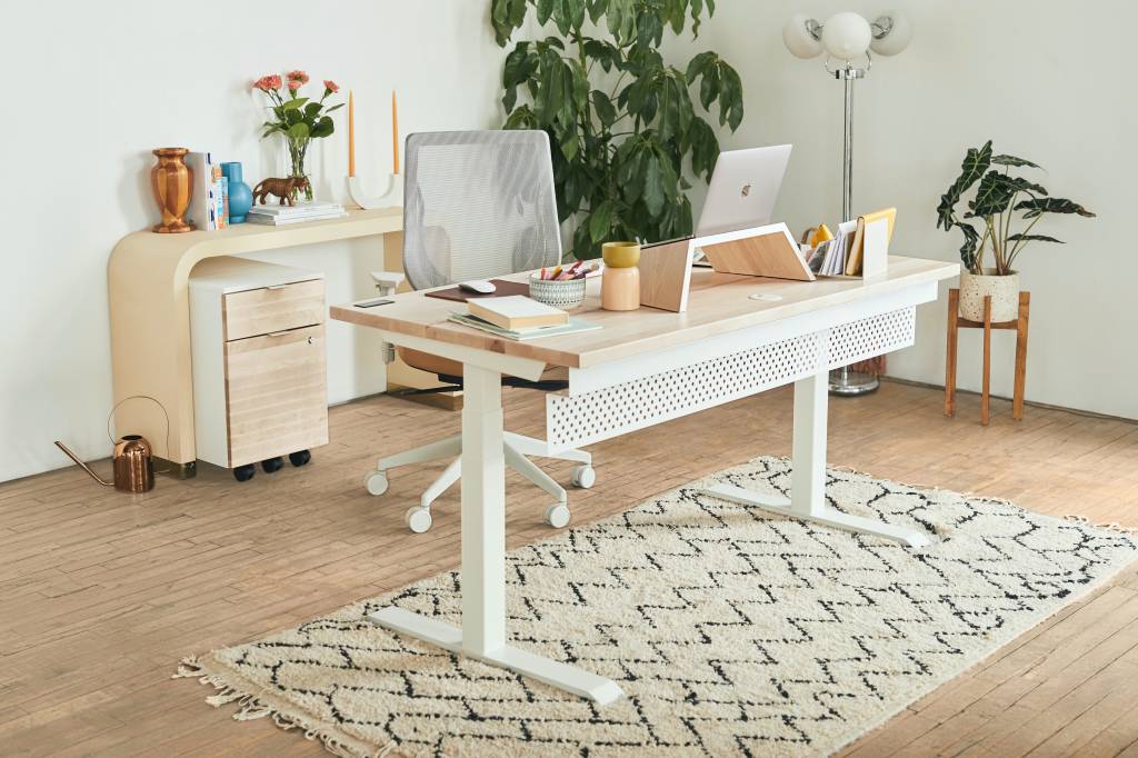 3-como-escolher-uma-cadeira-de-escritório-para-o-seu-home-office cadeira de escritório em home office clean