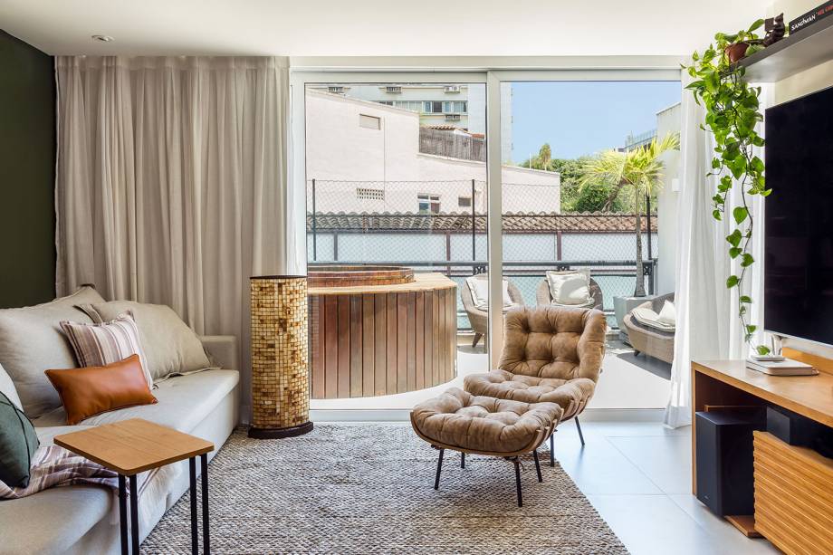 Projeto por Co+Lab Juntos Arquitetura e Interiores Projeto por Co+Lab Juntos Arquitetura e Interiores