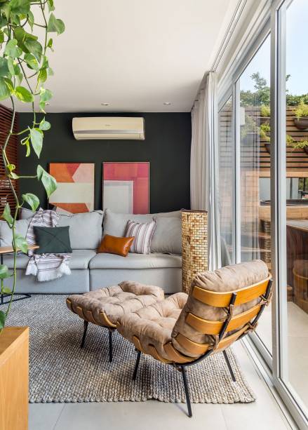 Projeto por Co+Lab Juntos Arquitetura e Interiores Projeto por Co+Lab Juntos Arquitetura e Interiores