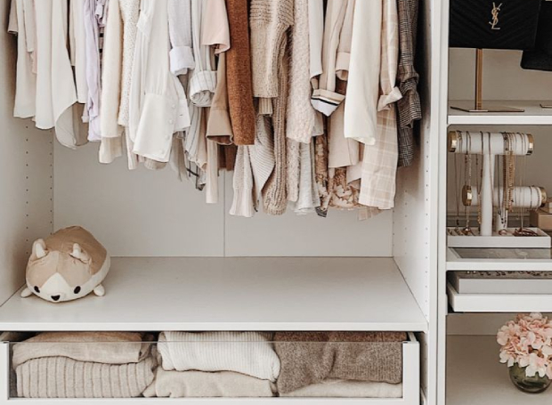 Closet pequeno: dicas para montar que mostram que tamanho não é documento