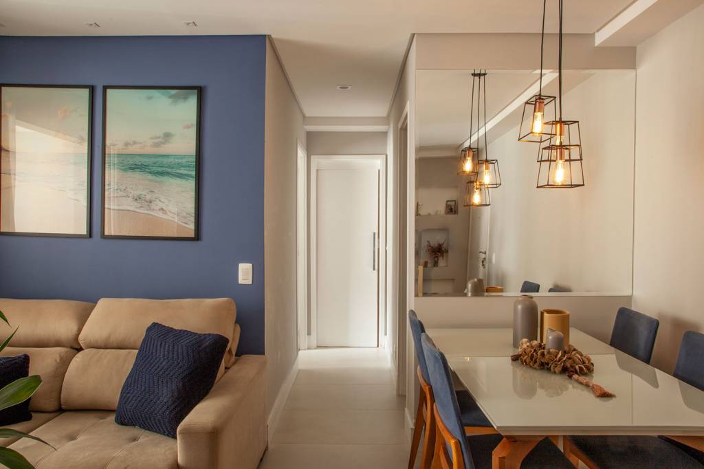 como-decorar-espacos-integrados-arquitetas-dao-dicas-casa.com-tesak-arquitetura-luis-gomes-6 Iluminação, disposição do mobiliário e cores das paredes ajudaram a delimitar os ambientes nesse apartamento integrado, com projeto da Tesak Arquitetura