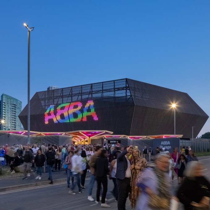 Conheça a arena temporária dos shows virtuais do ABBA!