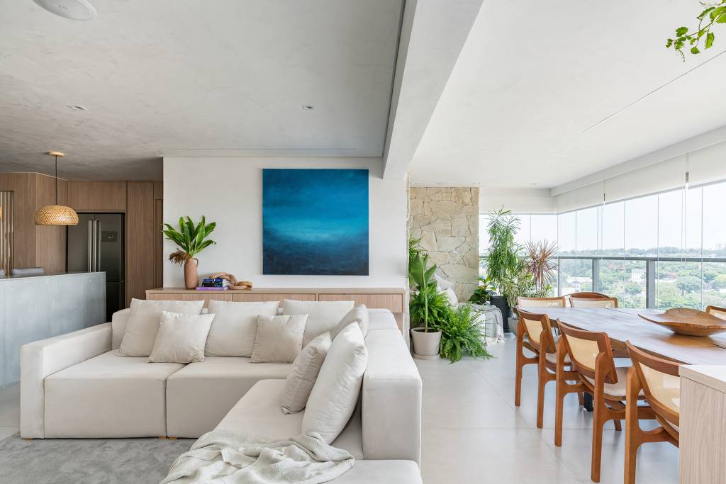 Rústico chic: apartamento de 120 m² é um refúgio de praia em plena cidade