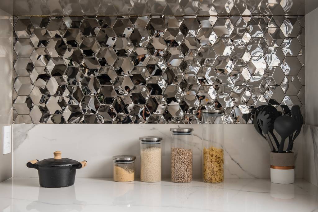 Bancada de cozinha com backsplash