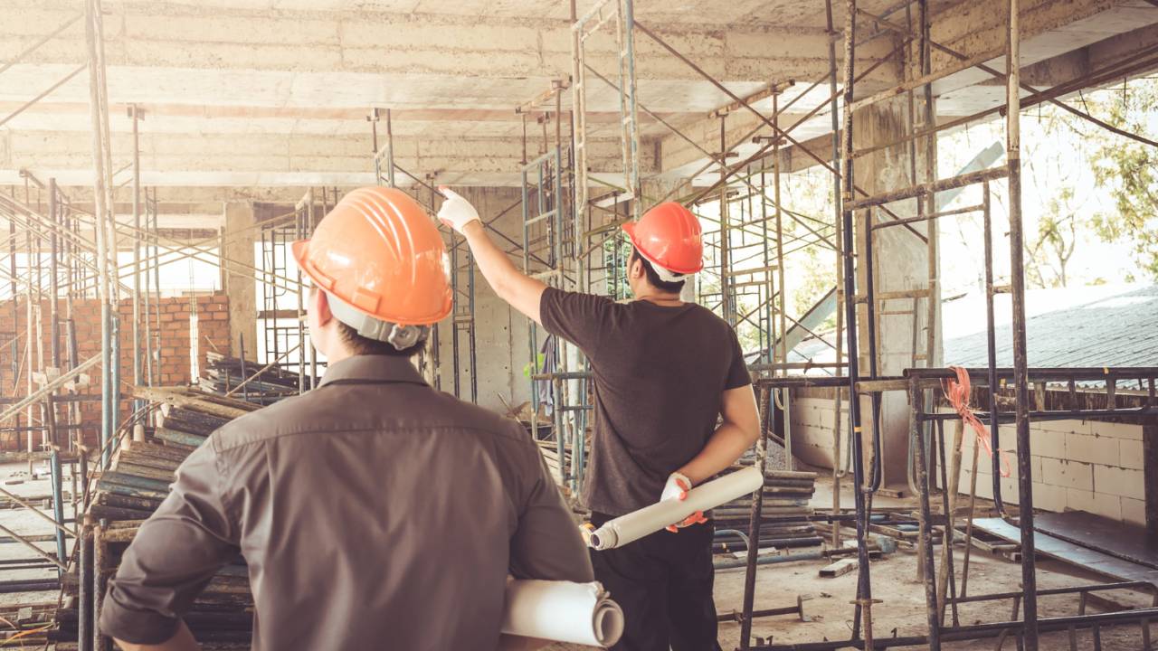 Engenheiro em obra