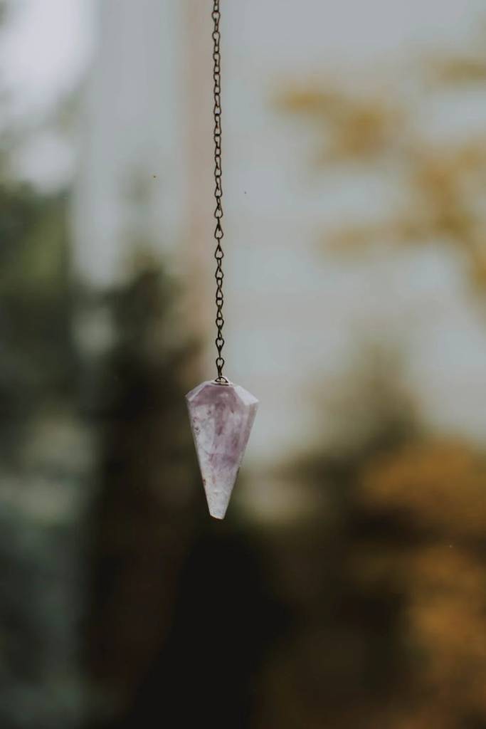 como-identificar-eliminar-energias-negativas-radiestesia-lil artsy-pexels-photo-1540321 como-identificar-eliminar-energias-negativas-radiestesia-lil artsy-pexels-photo-1540321