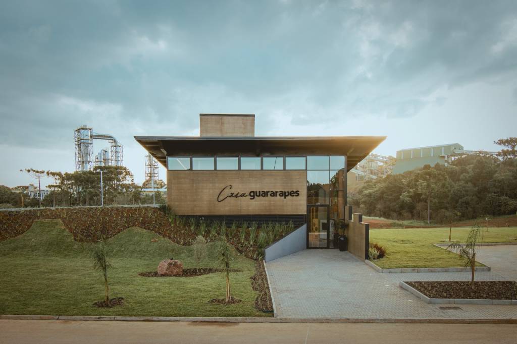 Sustentabilidade: showroom é criado com construção à seco e painéis de MDF