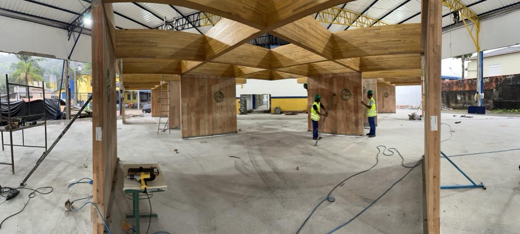 Escola afetada pelas chuvas ganha projeto moderno e sustent&aacute;vel