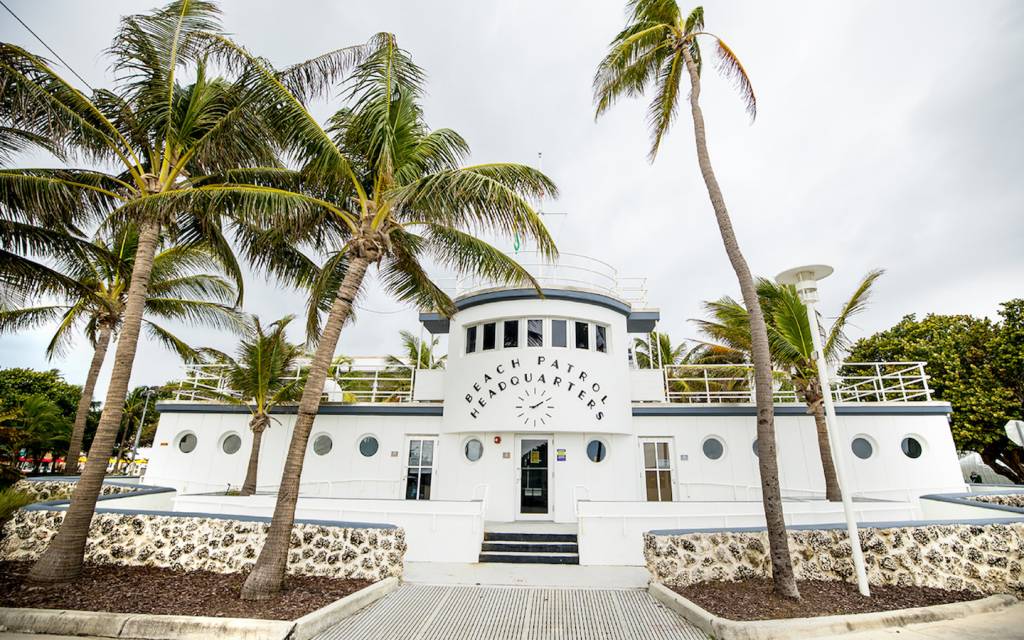 arquitetura-art-deco-miami-04 Conheça a charmosa arquitetura Art Déco em Miami. Na foto, Beach Patrol.