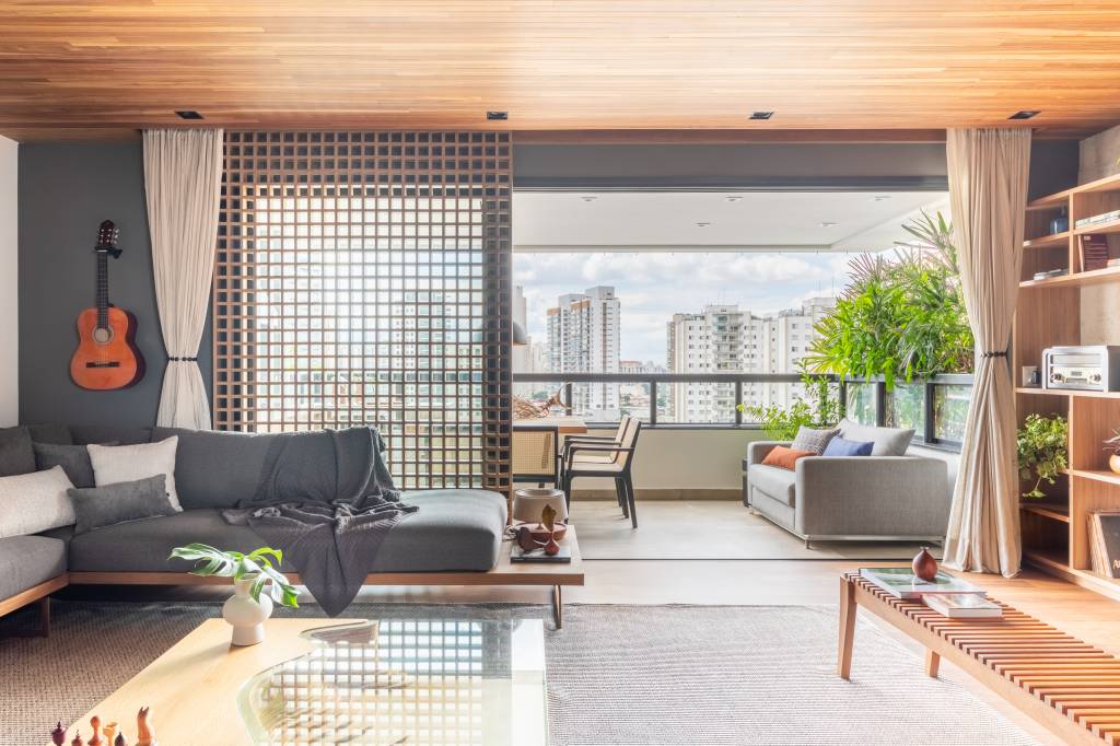 Muxarabis e cobogós: veja projetos com esses tipos de divisórias vazadas