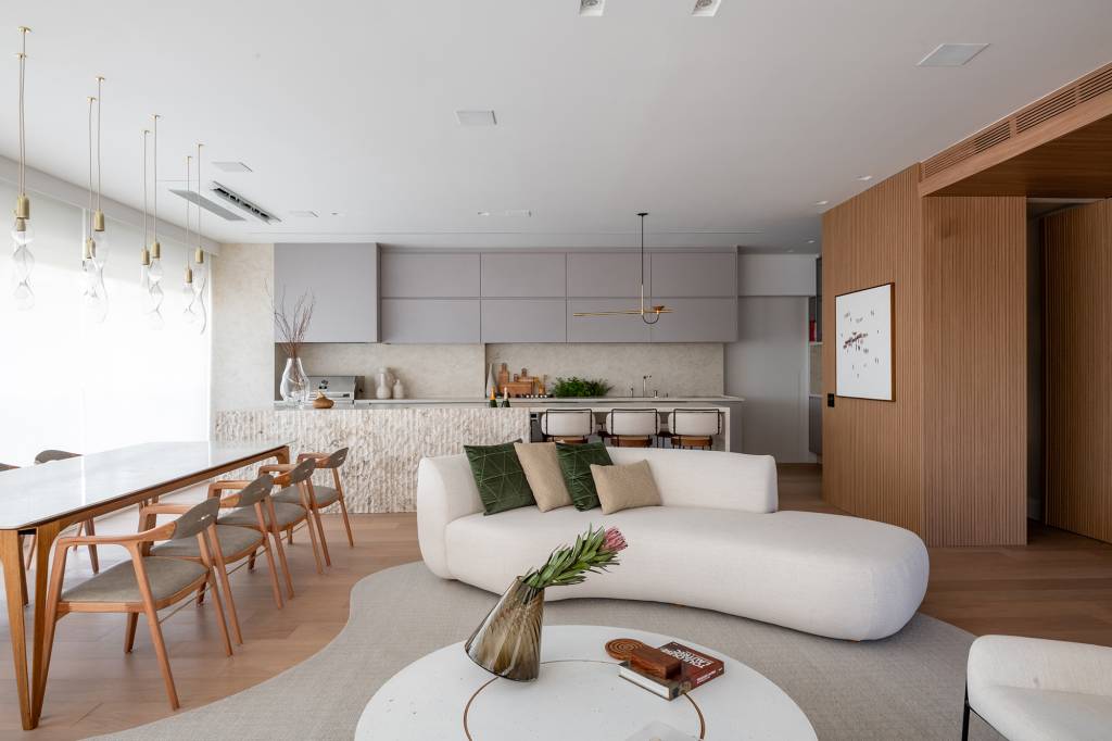 Vista 180º para o Ibirapuera e banheiro SPA marcam este apartamento