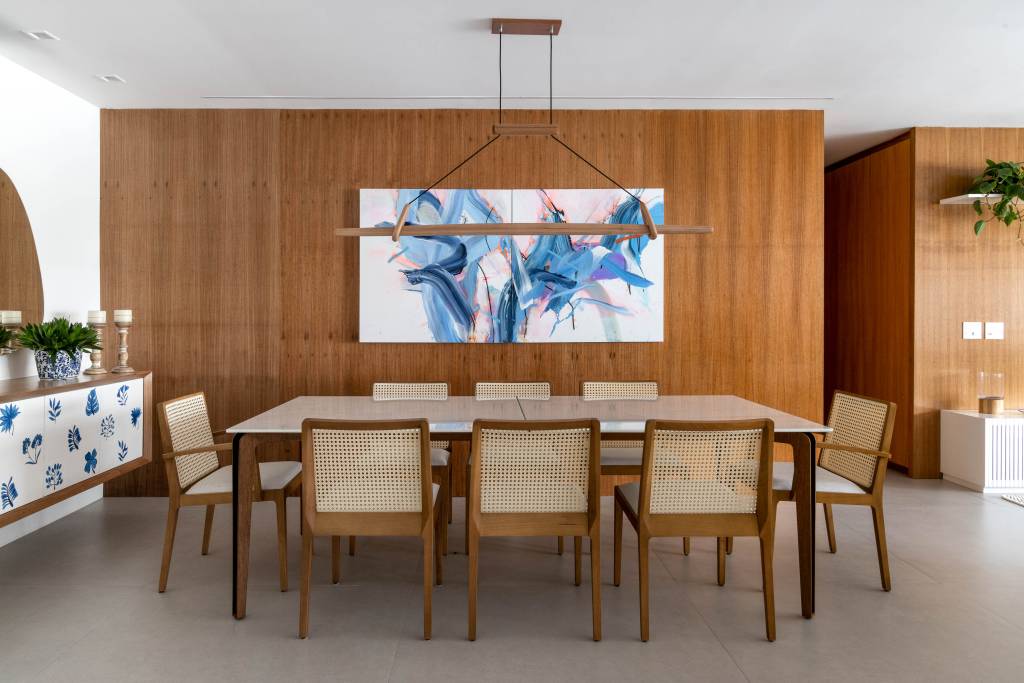 Dicas para decorar a parede com quadros sem erro