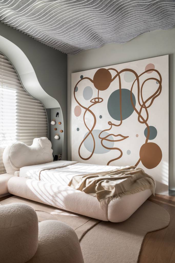 quarto-pensado-para-adolescente-autista-cabeceira-em-forma-cachorro-casacor-alessandra-gandolfi-01 Quarto pensado para adolescente autista tem cabeceira em forma de cachorro. Projeto de Alessandra Gandolfi para a CASACOR Paraná 2024.