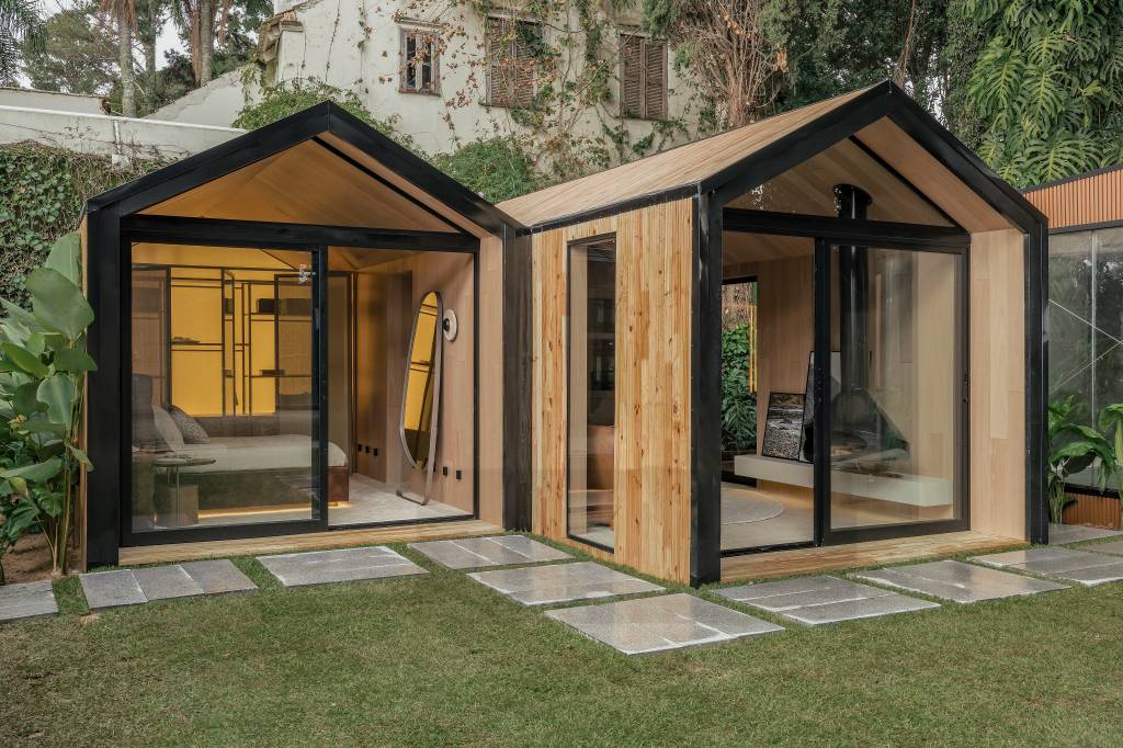 tiny-houses-discutem-sustentabilidade-relacao-com-natureza-casacor-pr-rebeca-zanuthi-thiago-zoller-03 3 tiny houses lindas que discutem sustentabilidade e a relação com a natureza. Projeto de Rebeca Zanuthi Thiago Zoller para a CASACOR PR 2024. Na foto, fachada.