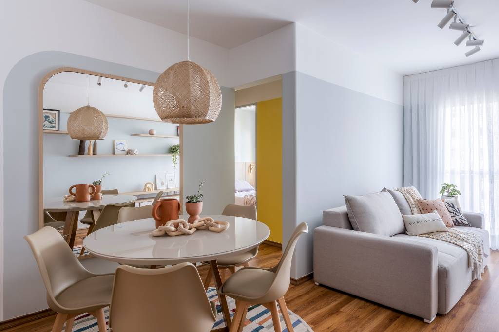 Apartamento de 58 m² tem decoração leve inspirada no Feng Shui. Projeto de Bruna Hidalgo.