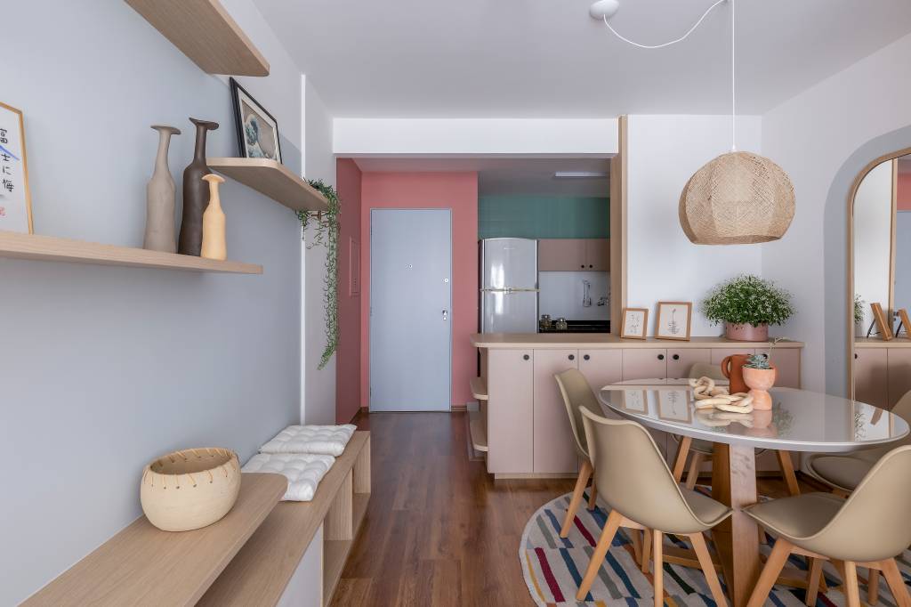 Apartamento de 58 m² tem decoração leve inspirada no Feng Shui