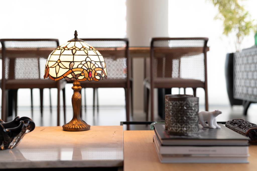 Iluminação e terceira idade: como garantir conforto e segurança