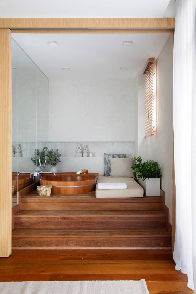 quarto-de-servico-incorporado-sala-vira-spa-neste-apartamento-travessa-arquitetura-03 Quarto de serviço é incorporado à sala e vira SPA neste apartamento. Projeto de Travessa Arquitetura.