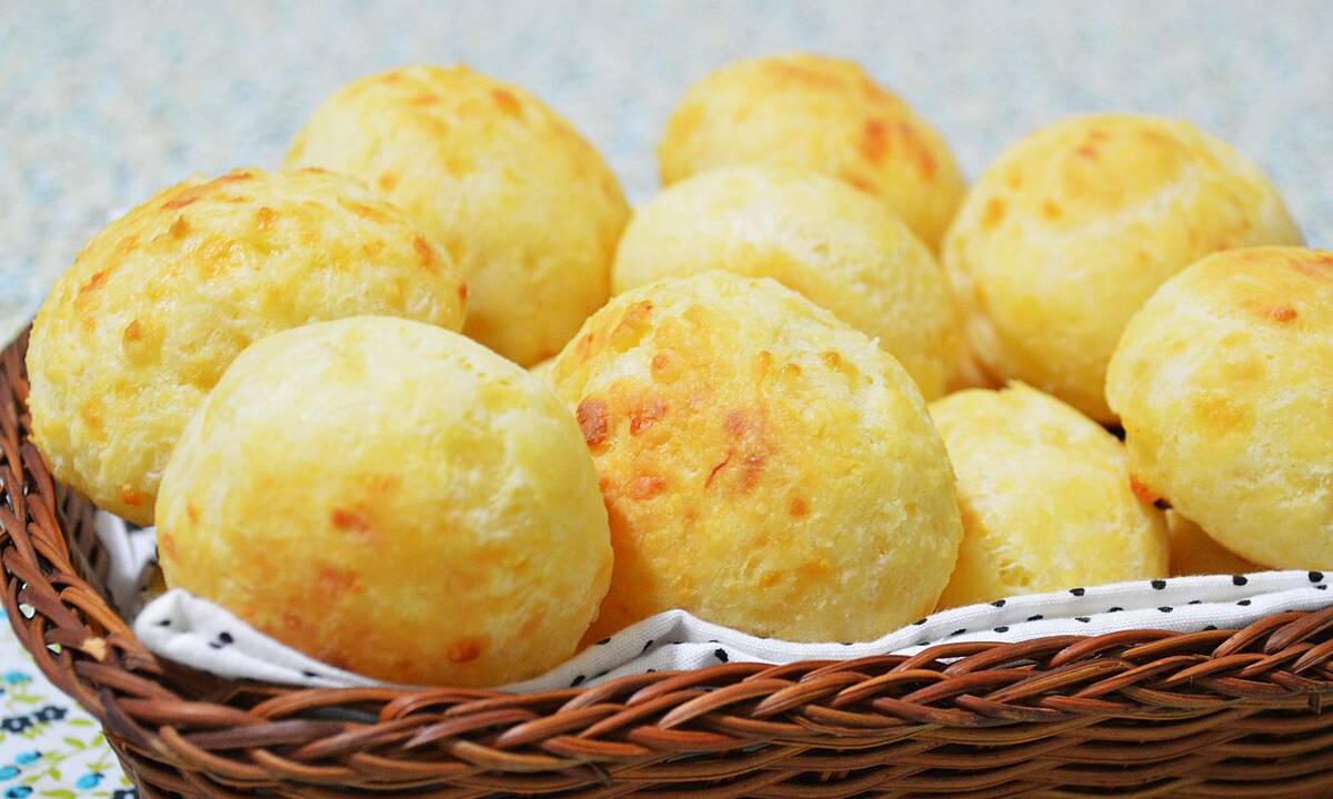 Pão de queijo no Natal? Veja 5 receitas que reinventam pão de queijo para o fim do ano