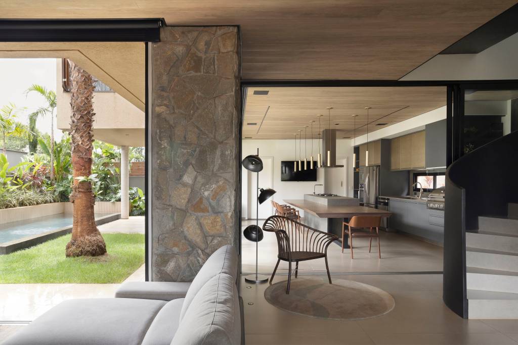 dois-blocos-sobrepostos-perpendiculares-formam-fachada-de-casa-elegante-wa-arquitetura-14 Dois blocos sobrepostos perpendiculares formam fachada de casa elegante. Projeto de WA Arquitetura.