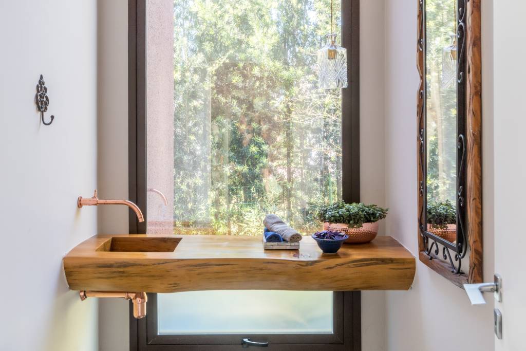 Inspirações de lavabos sofisticados e poderosos!