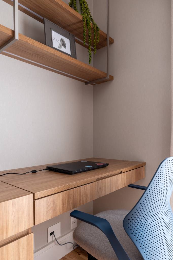 neste-ape-sala-de-tv-com-sofa-cama-eletrico-e-brinquedoteca-cadda-arquitetura-15 Neste apê, sala de TV com sofá cama elétrico é brinquedoteca. Projeto de CADDA Arquitetura.