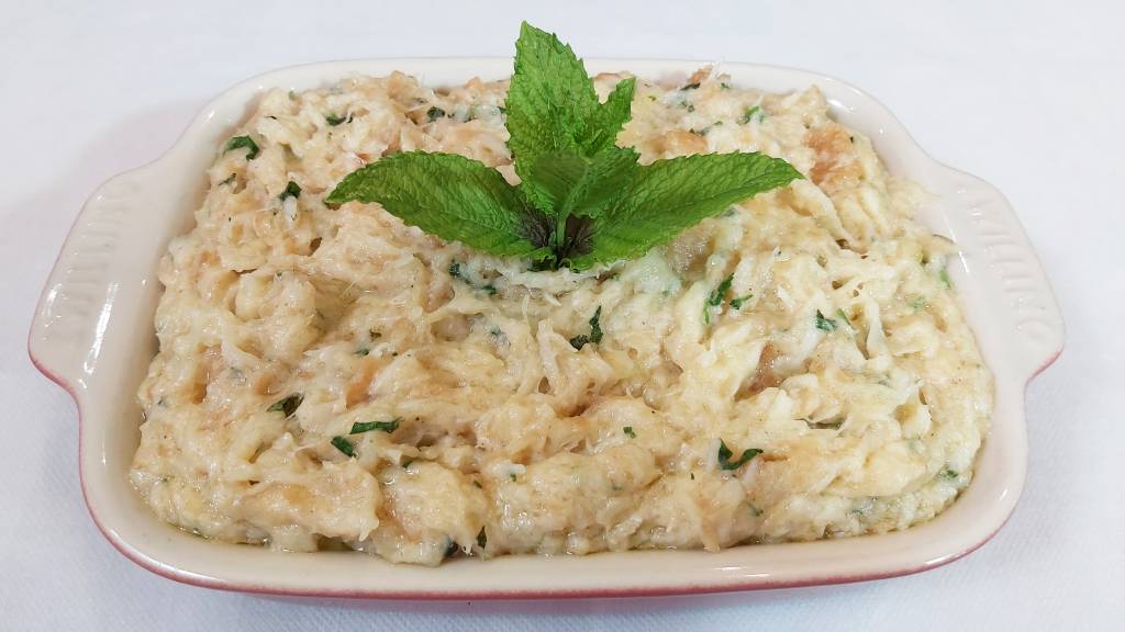 Açorda,De,Bacalhau,,Portuguese,Recipe 3 receitas bacalhau para celebrar a Páscoa!