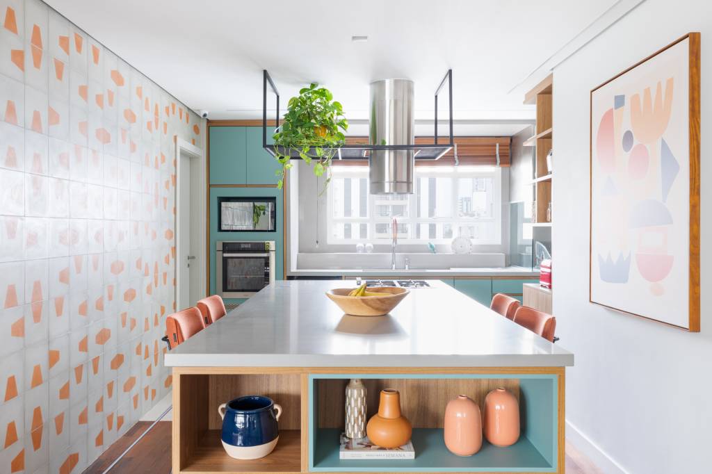 ladrilhos-e-tacos-se-misturam-na-varanda-integrada-deste-ape-com-banco-e-jardineira-maj-arquitetura-21-cozinha Ladrilhos e tacos se misturam na varanda integrada deste apê com banco e jardineira. Projeto de MAJ Arquitetura.