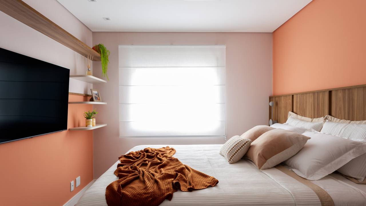 Pôr do sol inspira paleta de cores deste apartamento. Projeto de RMV Interiores.