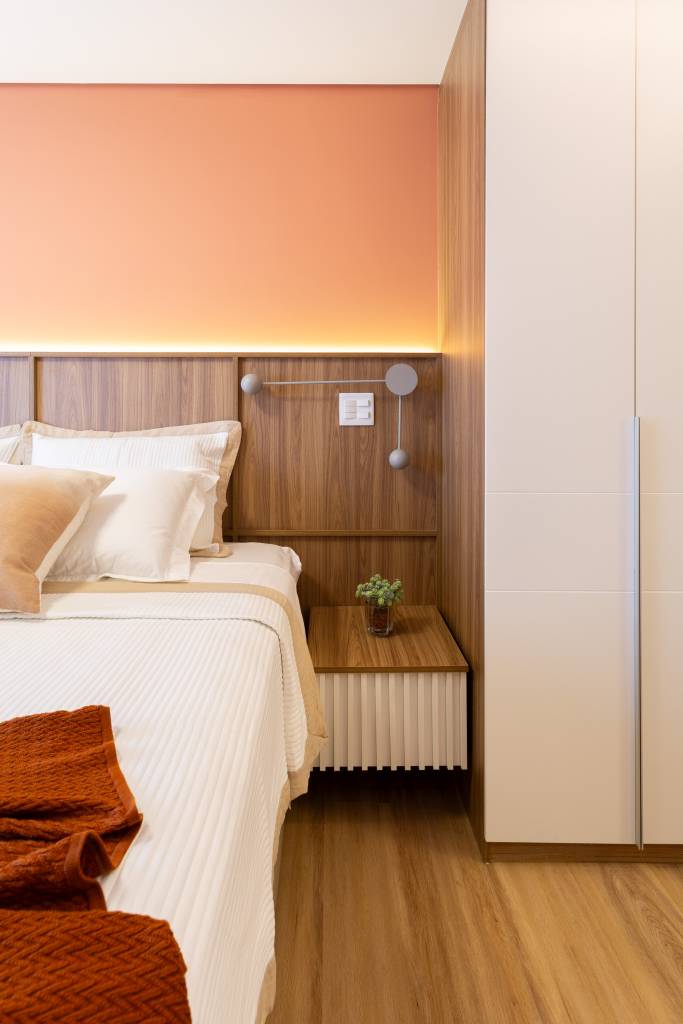 por-do-sol-inspira-paleta-de-cores-deste-apartamento-rmv-interiores-24-quarto-laranja-rose Pôr do sol inspira paleta de cores deste apartamento. Projeto de RMV Interiores.