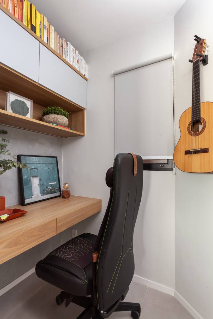 quarto-de-servico-vira-home-office-com-reforma-neste-apartamento-no-brooklin-thais-monfre-12 Quarto de serviço vira home office com reforma neste apartamento no Brooklin. Projeto de Thais Monfré Arquitetura.
